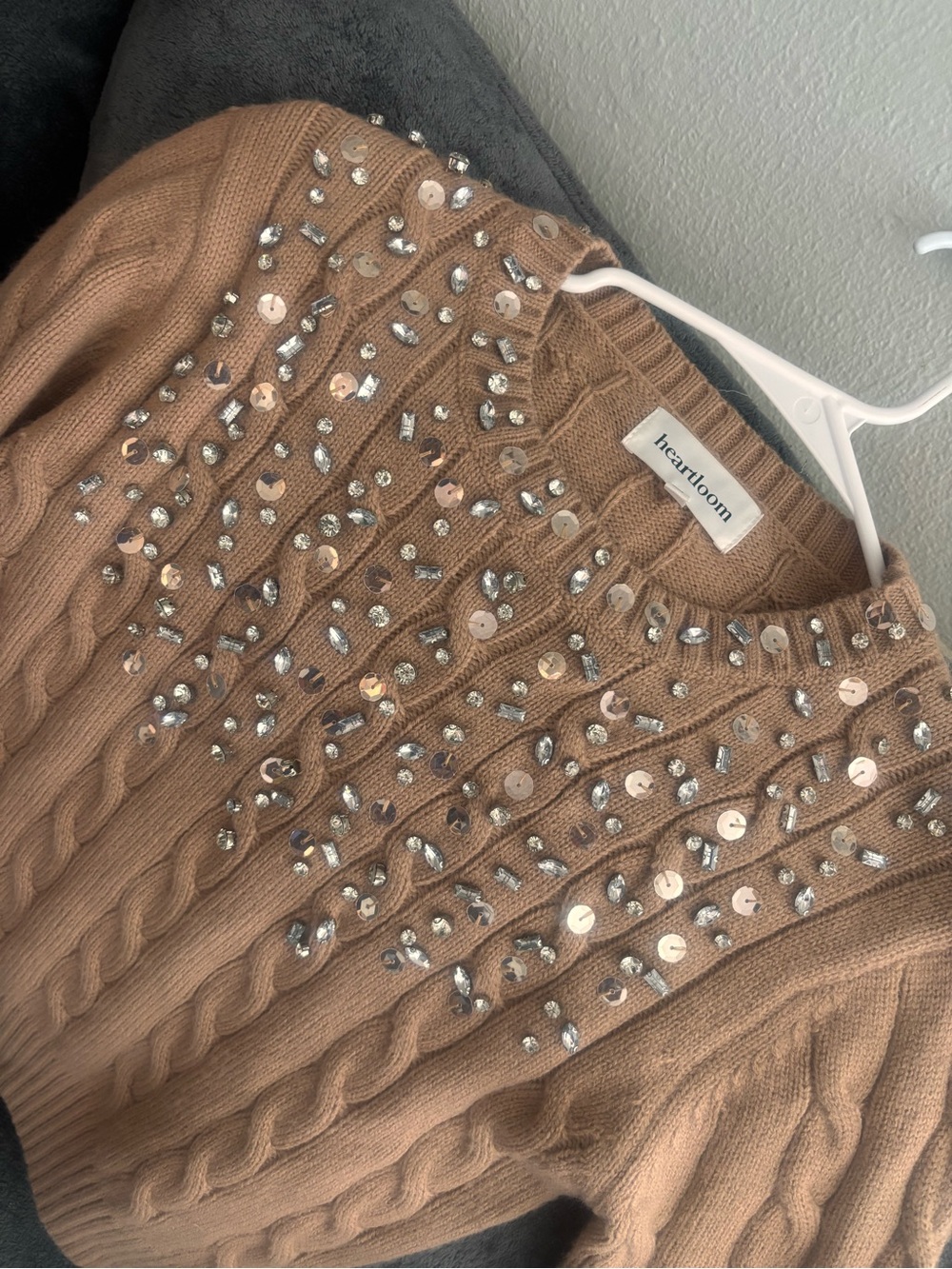 Gorgeous Heartloom soft pink Sequin & Bead Cable-Knit Crewneck Sweater - new! - Picture 3 of 4